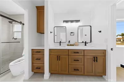 204 Lincoln Ave, Huntington Beach, CA 92648 - Photo 28