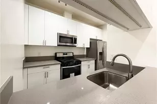 424 S Westmoreland Ave, Los Angeles, CA 90020 - Photo 10