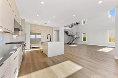 209 Stage, Irvine, CA 92618 - Photo 6