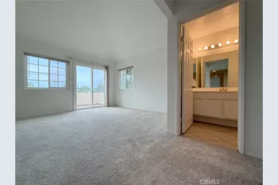 5021 Waverider, Huntington Beach, CA 92649 - Photo 16
