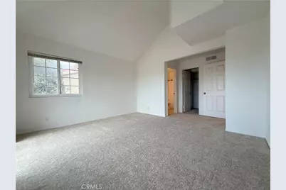 5021 Waverider, Huntington Beach, CA 92649 - Photo 18