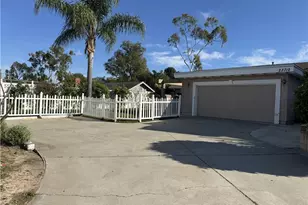 23712 San Dona, Laguna Hills, CA 92653 - Photo 2