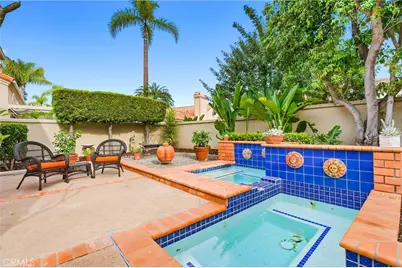 4 Alsace, Laguna Niguel, CA 92677 - Photo 1