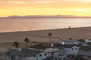 116 E Oceanfront, Newport Beach, CA 92661 - Photo 18