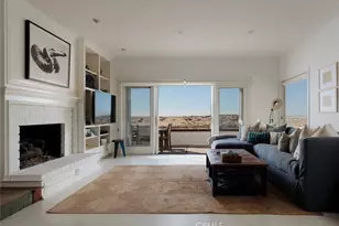 116 E Oceanfront, Newport Beach, CA 92661 - Photo 4