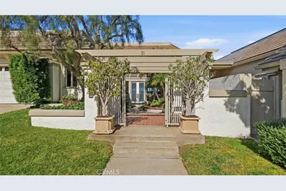 31 Saint Tropez, Newport Beach, CA 92660 - Photo 48
