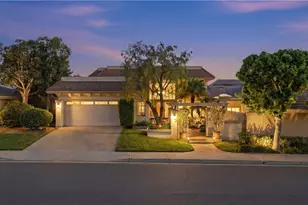 31 St Tropez, Newport Beach, CA 92660 - Photo 2