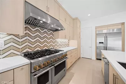 360 Riverbend, Lake Forest, CA 92630 - Photo 18