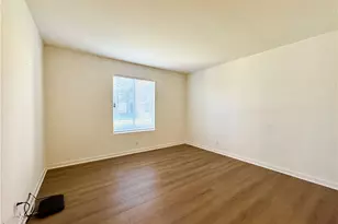 23220 Orange, Lake Forest, CA 92630 - Photo 12