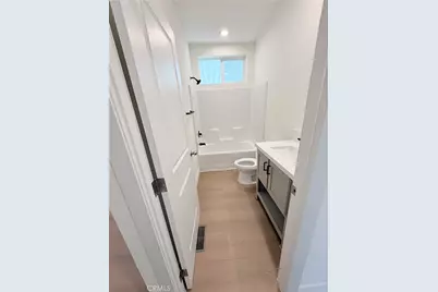 1205 Cypress #67, San Dimas, CA 91773 - Photo 22