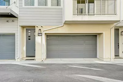 572 E Imperial, El Segundo, CA 90245 - Photo 24