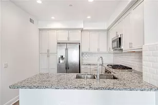 572 E Imperial, El Segundo, CA 90245 - Photo 8