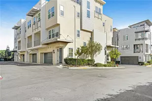 572 E Imperial, El Segundo, CA 90245 - Photo 2