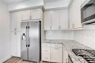 572 E Imperial, El Segundo, CA 90245 - Photo 10