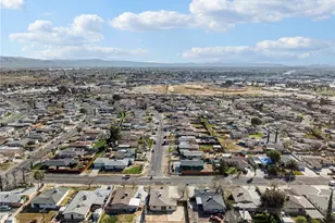 16264 Del Norte Dr, Victorville, CA 92395 - Photo 36