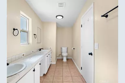 16264 Del Norte Drive, Victorville, CA 92395 - Photo 24