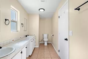 16264 Del Norte Dr, Victorville, CA 92395 - Photo 24