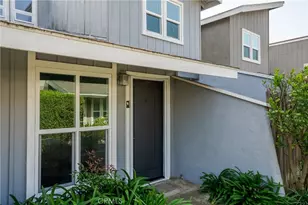 345 University Dr, Costa Mesa, CA 92627 - Photo 2