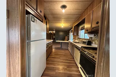 1241 N. East #206, Anaheim, CA 92805 - Photo 12