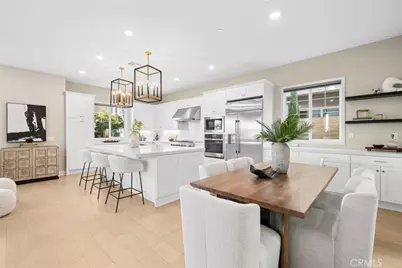 126 Scale, Irvine, CA 92618 - Photo 6