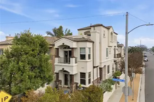 1202 Huntington St, Huntington Beach, CA 92648 - Photo 2