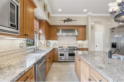 1202 Huntington Street, Huntington Beach, CA 92648 - Photo 12