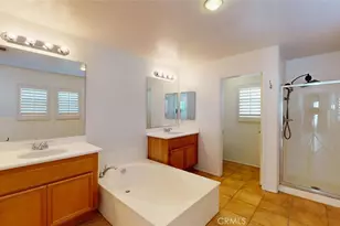 19 Sorbonne, Westminster, CA 92683 - Photo 18