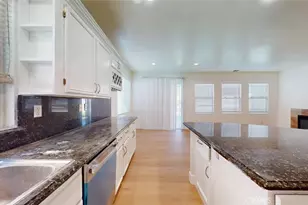 19 Sorbonne, Westminster, CA 92683 - Photo 16