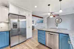 107 Yorktown Ln, Costa Mesa, CA 92626 - Photo 4