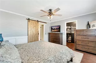 107 Yorktown Ln, Costa Mesa, CA 92626 - Photo 16