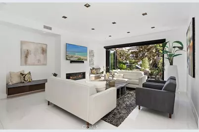 605 Marigold Avenue, Corona del Mar, CA 92625 - Photo 10