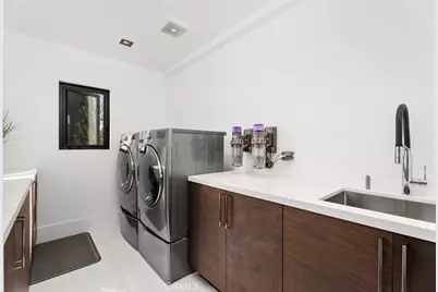 605 Marigold Avenue, Corona del Mar, CA 92625 - Photo 24