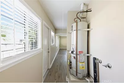 8113 Noble, Panorama City, CA 91402 - Photo 18