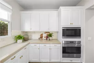 71 Clocktower, Irvine, CA 92620 - Photo 18