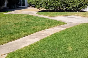 16276 Pacific Cir, Huntington Beach, CA 92649 - Photo 36