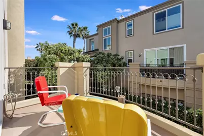 19328 Surfwave Drive, Huntington Beach, CA 92648 - Photo 28