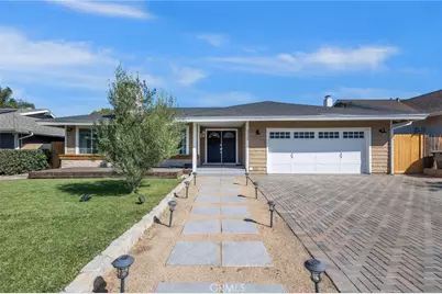 2465 Monterey Peninsula Drive, Corona, CA 92882 - Photo 2