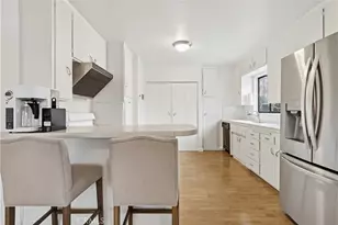 3700 S Bentley, Los Angeles, CA 90034 - Photo 8