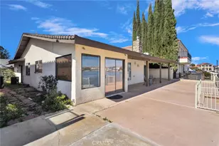 13915 Spring Valley Pkwy, Victorville, CA 92395 - Photo 38