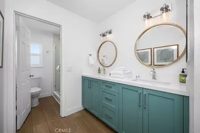 700 E Oceanfront, Newport Beach, CA 92661 - Photo 16