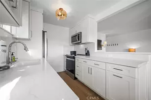 700 E Oceanfront, Newport Beach, CA 92661 - Photo 52