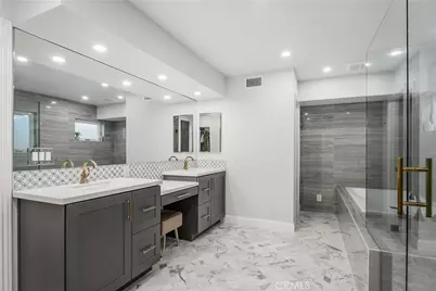 17081 5th, Sunset Beach, CA 90742 - Photo 18