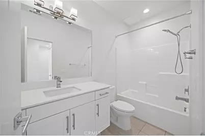 645 W 17th Street, Costa Mesa, CA 92627 - Photo 30