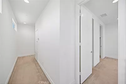 645 W 17th Street, Costa Mesa, CA 92627 - Photo 20