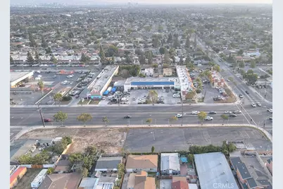 1715 W 1st, Santa Ana, CA 92703 - Photo 10