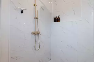 8262 Noble, Huntington Beach, CA 92647 - Photo 20