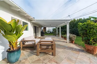 8262 Noble, Huntington Beach, CA 92647 - Photo 32