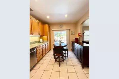 52 Danbury Lane, Irvine, CA 92618 - Photo 6