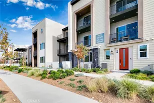 1077 Cadence, Irvine, CA 92618 - Photo 2