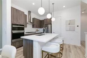 1077 Cadence, Irvine, CA 92618 - Photo 8